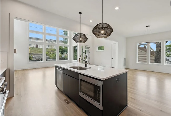 Building Photo - New Construction 4Bedroom/5Bathroom Home in Sylvan Heights