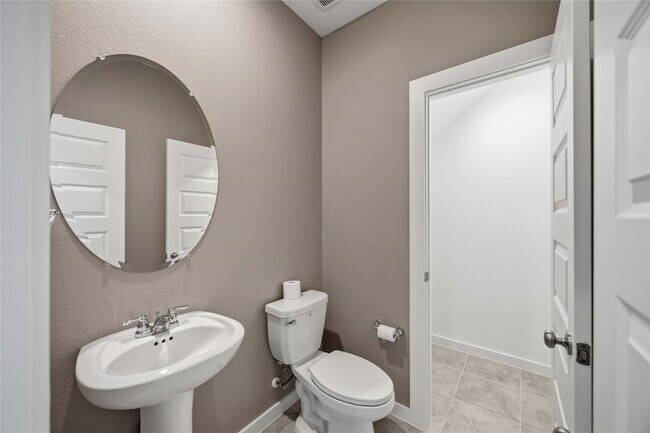 Building Photo - 1239 Cascade Hls Dr