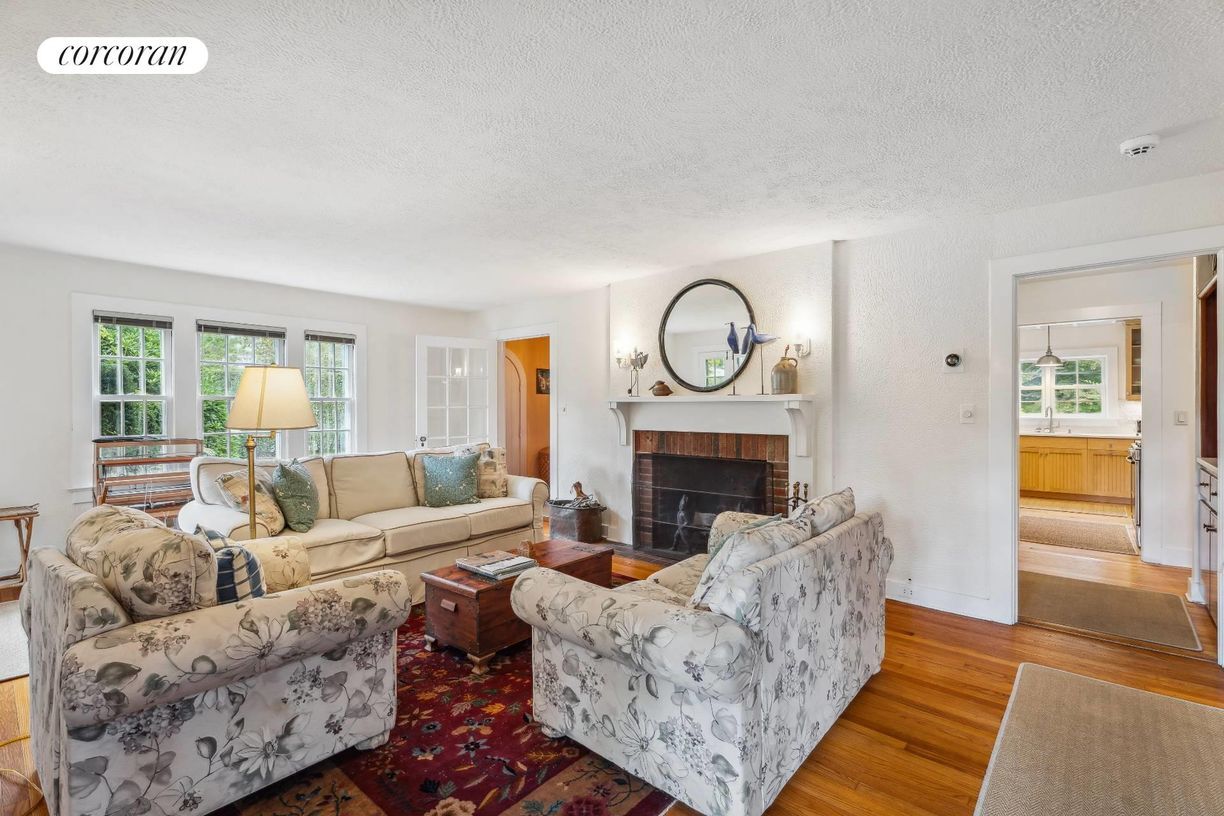 Building Photo - 50 Corrigan St