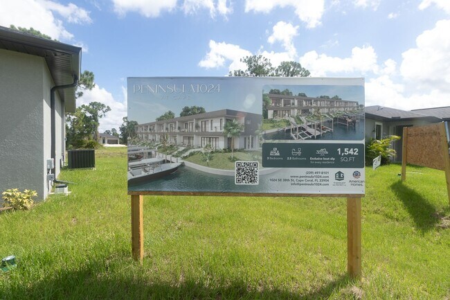 Building Photo - 1129 Deauville St E