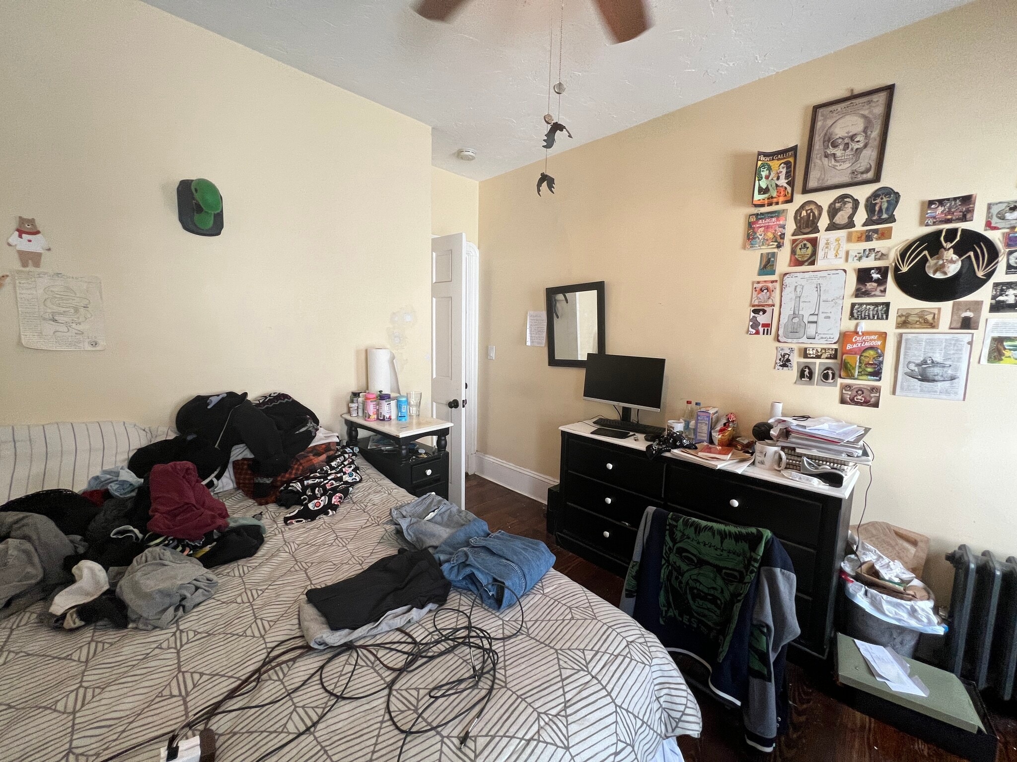 Building Photo - 19 Chandler St