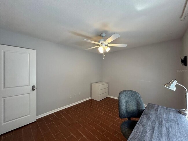 Building Photo - 507 NW 39th Rd