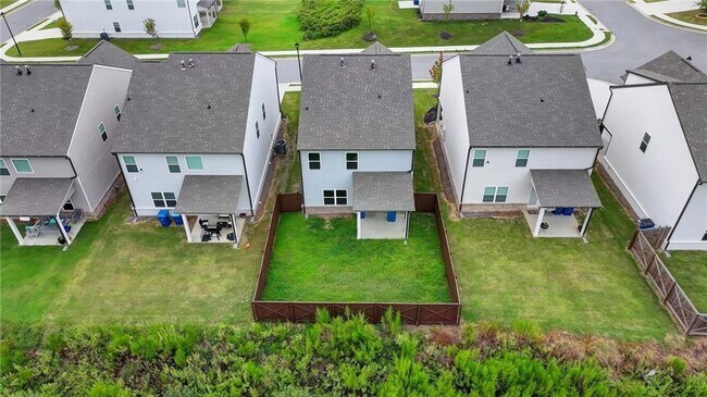 Building Photo - 3230 Westgate Park Dr