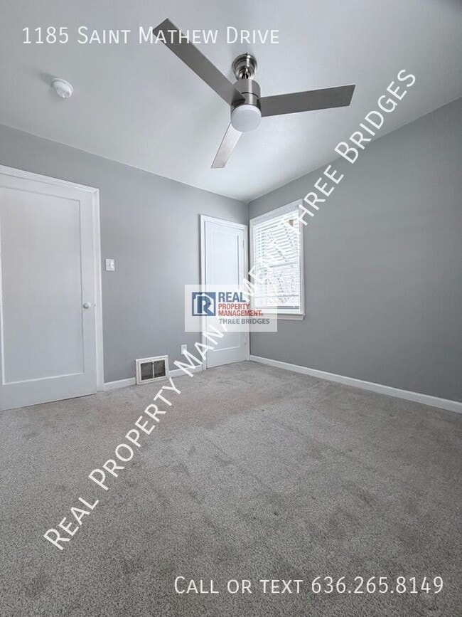 Building Photo - 1185 St Matthew Dr