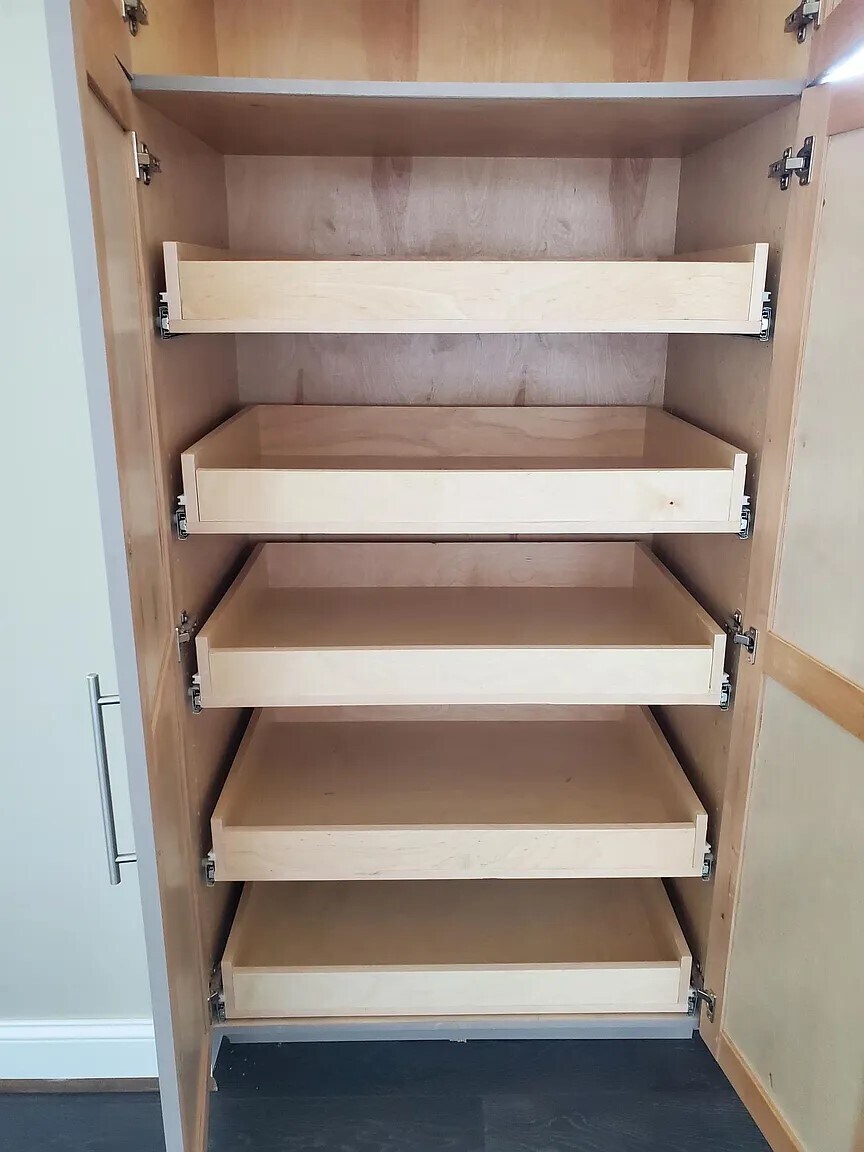 Kitchen Storage - 256 E Broadway