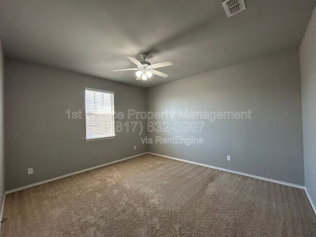 Building Photo - 15736 Barton Ridge Dr