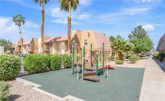 Building Photo - LAS VEGAS GUARD-GATED CONDO FOR RENT | 2 BEDROOM DOWNSTAIRS UNIT | BELLA VITA COMMUNITY