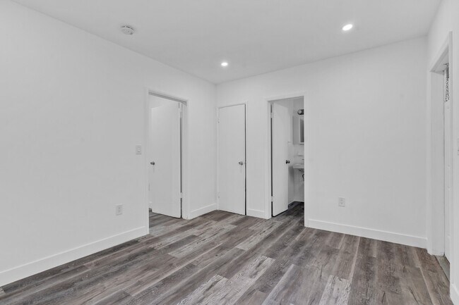 Building Photo - 46 NW 62nd St