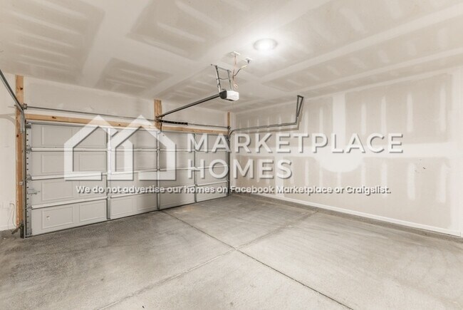 Building Photo - 4107 River Bend Rd