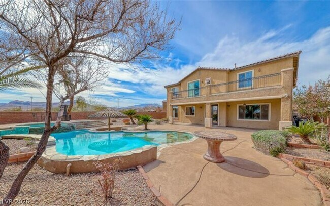 Building Photo - 10088 Keifer Valley St