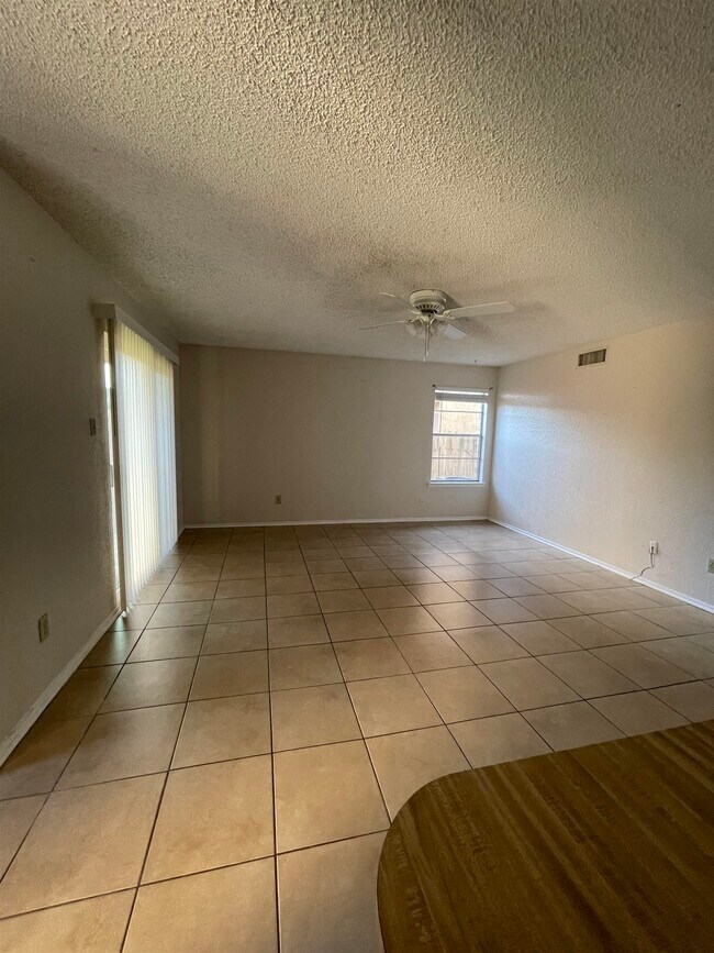 109 Shannon Unit A Cir 109 Shannon Unit A Cir Del Rio TX 78840