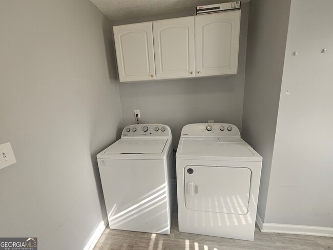 Building Photo - 2853 Da Vinci Blvd