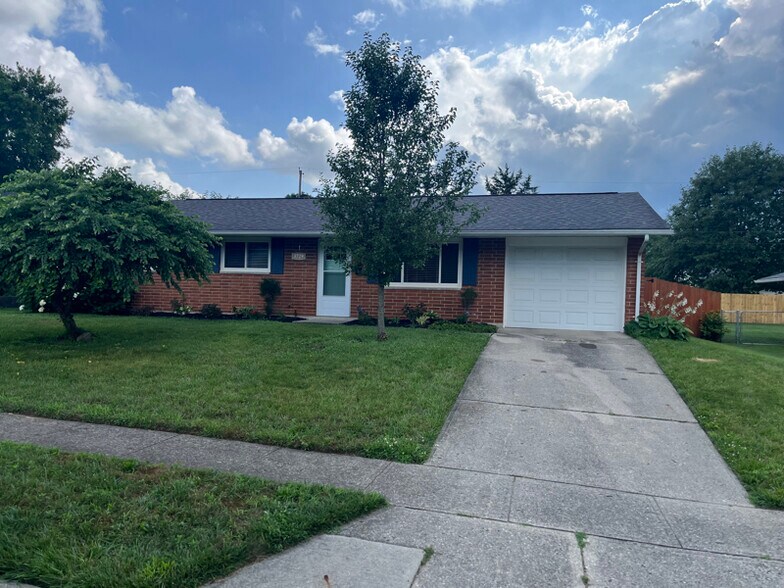 Primary Photo - 3729 Marion Dr