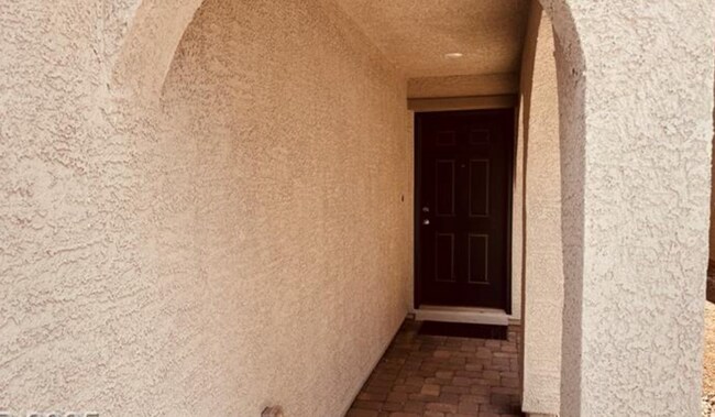 Building Photo - 4121 Texas Lilac Ave