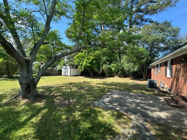 Building Photo - Close to Cape Fear Valley Hospital
