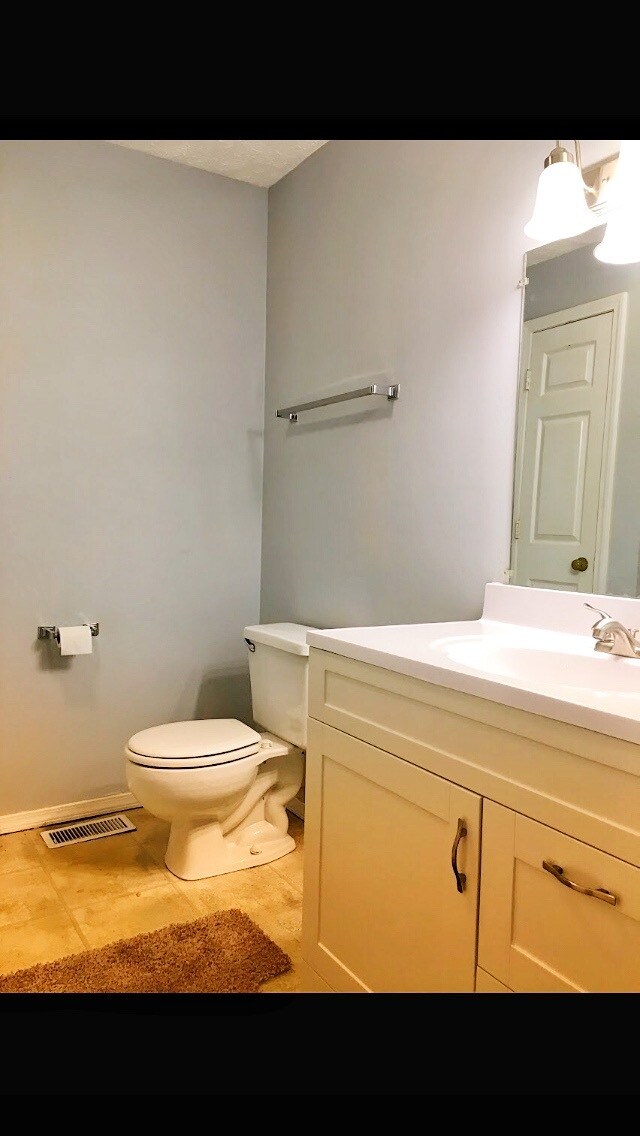 Bathroom - 1350 S College Mall Rd