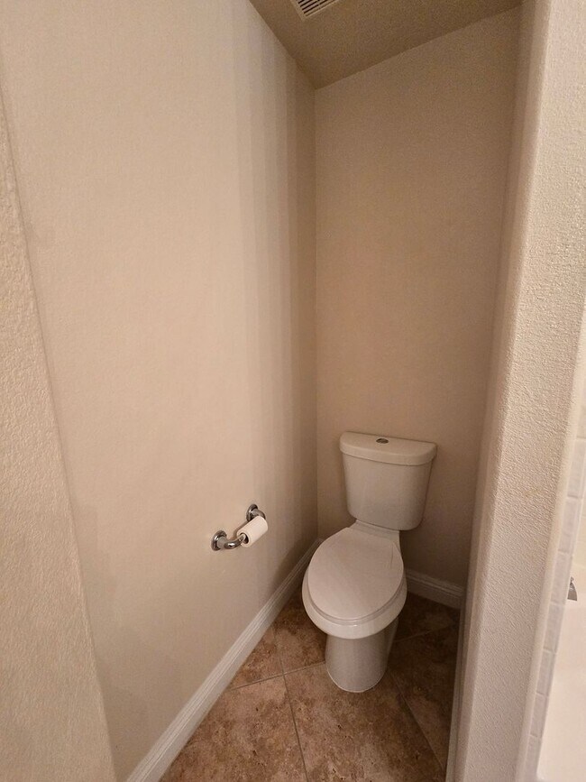 Building Photo - A Fabulous 3 Bedroom, 2.5 Bathroom, 2 Car Garage Townhome in NW Las Vegas