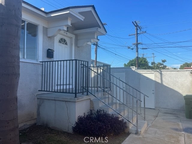 Primary Photo - 976 W 23rd St