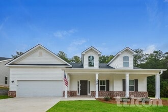 Building Photo - 290 Orchard Ln