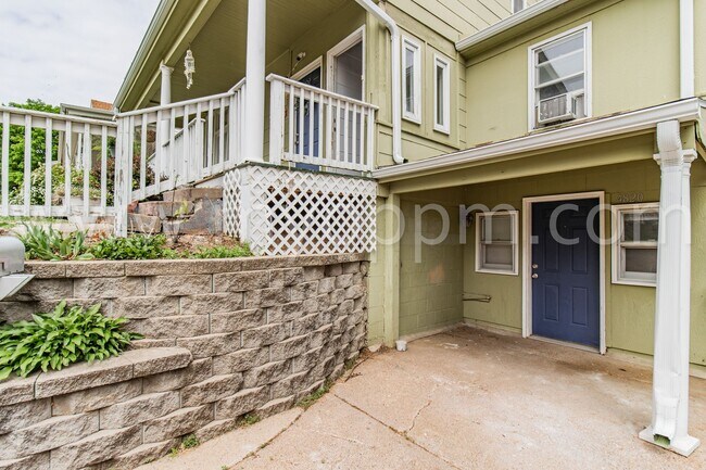 Building Photo - 4824 Webster St