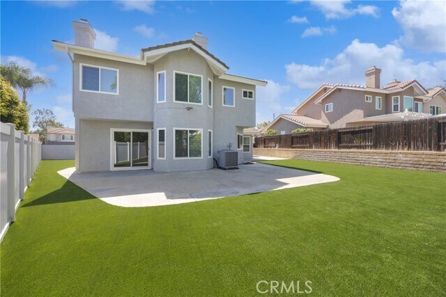 Building Photo - 5700 Torrey Pine Pl