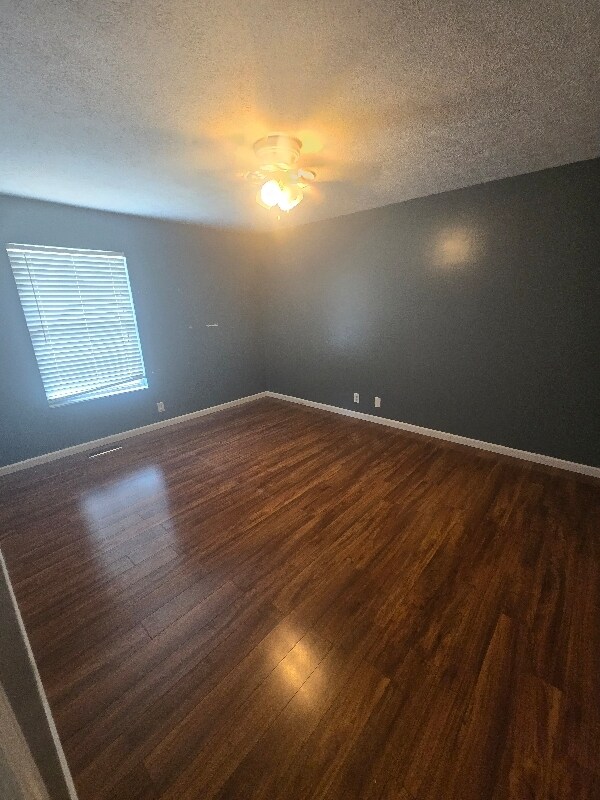 Building Photo - 503 Breslin Ave