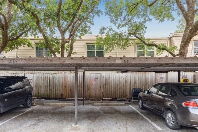 Building Photo - 5237 Arboles Dr