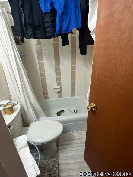 Building Photo - 1315 Commonwealth Ave