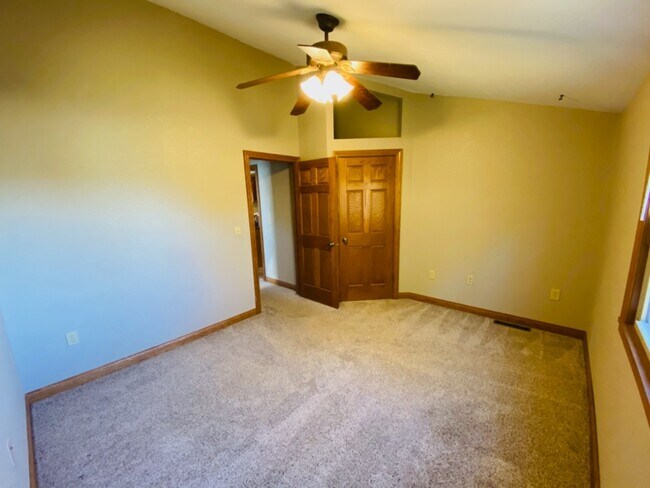 Building Photo - 4785 Lilly Rd