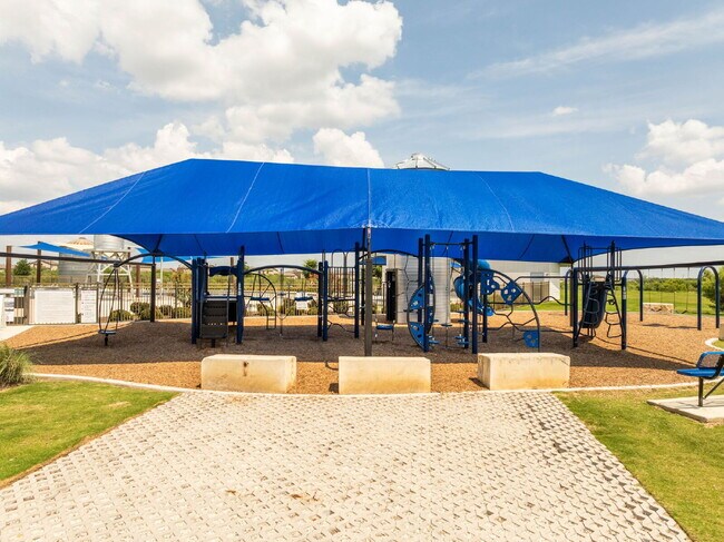 Building Photo - 14034 Rooster Run