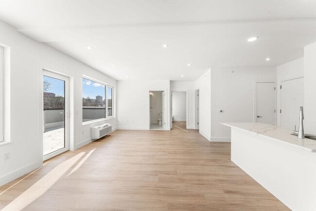 Building Photo - 3309 Liberty Ave