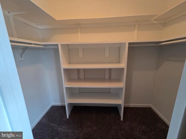 Building Photo - 10442 Storch Turn