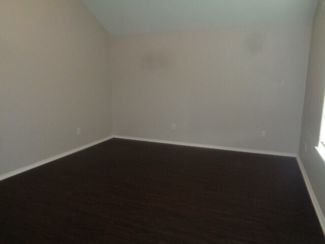 Building Photo - 2031 Treasure Mountain Dr