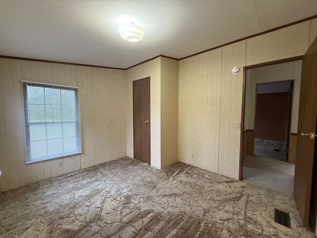 Building Photo - 3 Bedroom 2 Bathroom Home in Greene County, TN