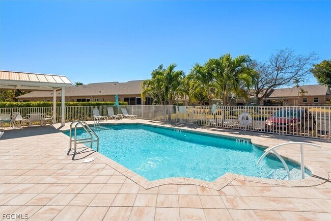 Building Photo - 16830 Sanibel Sunset Ct