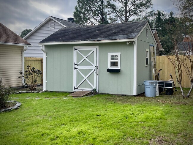 Building Photo - 1005 Gordon Woods Rd