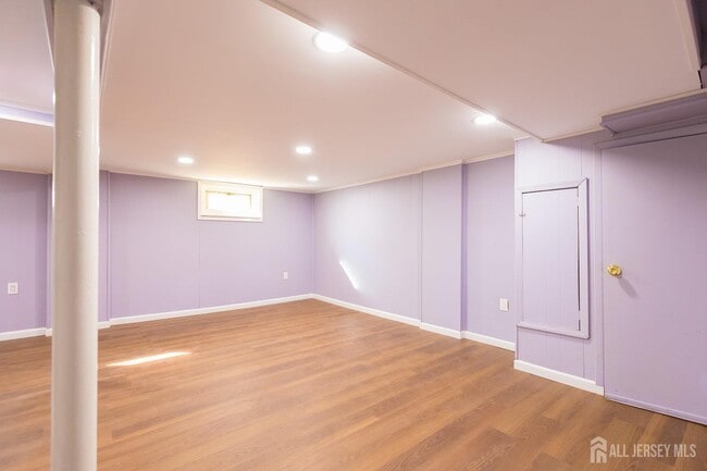 Building Photo - 24 Rieder Rd