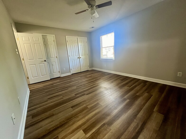 Building Photo - 2622 Brafferton Ct