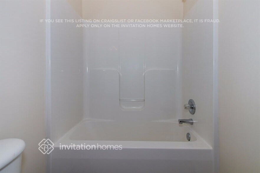 Building Photo - 131 Wayne Ave