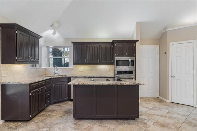 Building Photo - 2401 Hedgeapple Dr