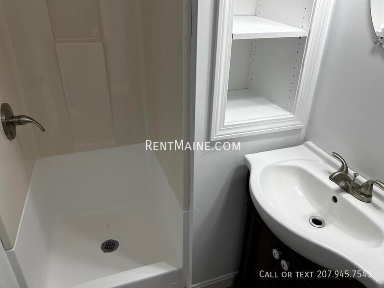 Building Photo - 145 Union St