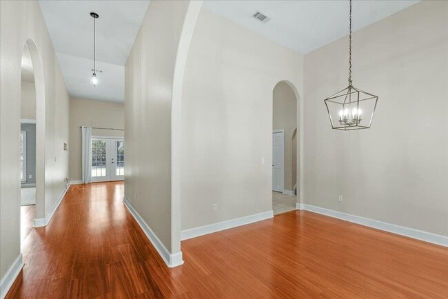 Building Photo - 252 Magnolia Ridge
