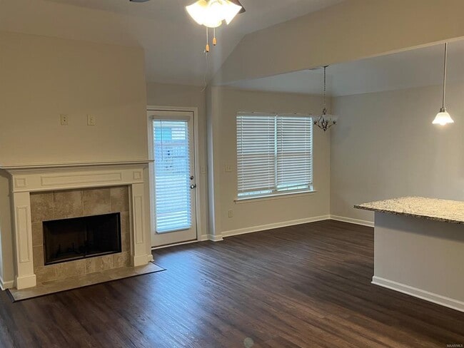 Building Photo - 1014 Dawson's Ml Blvd