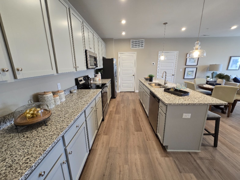 Building Photo - 4101 Next Level Trce