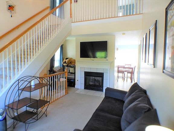 Building Photo - 1 US-1