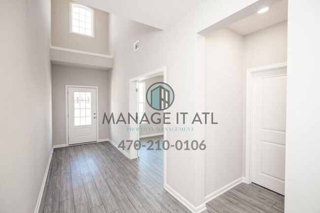 Building Photo - 4 Bedroom House in Hoschton in Mill Creek High School District