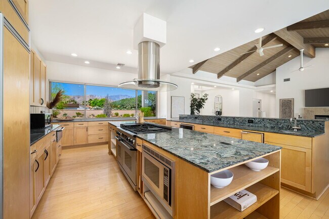 Building Photo - 41750 Rancho Manana Ln