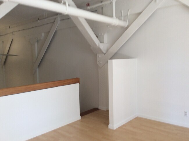 Building Photo - 601 Minnesota St