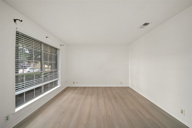 Building Photo - 8407 Stroud Dr