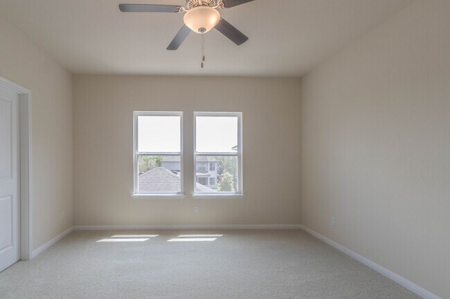 Building Photo - 1660 Coral Sunrise Trl